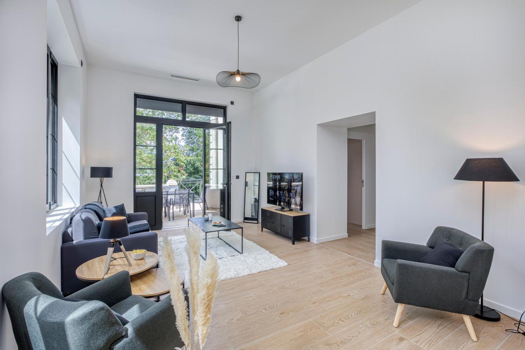 1 - Grand Appartement Spacieux Dans Un Chateau Du 17Eme Siecle, A 15Min De Lyon Vourles Exteriör bild